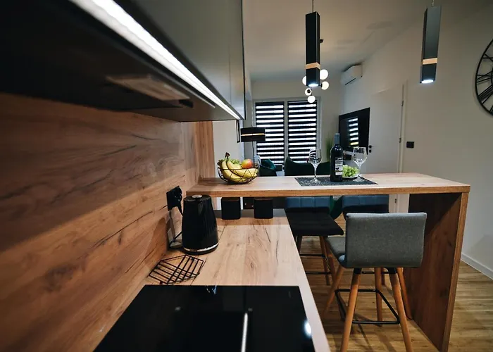 Apartamento Aparthome 25 By Housine